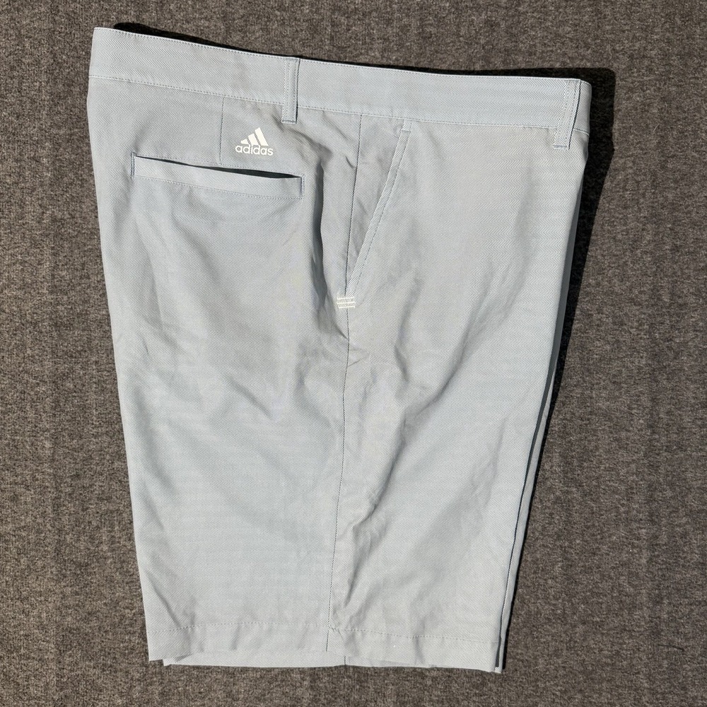 Adidas ULTIMATE365 9-INCH Crosshatch  Golf SHORTS‎ Sage Green Sz 40 NWT